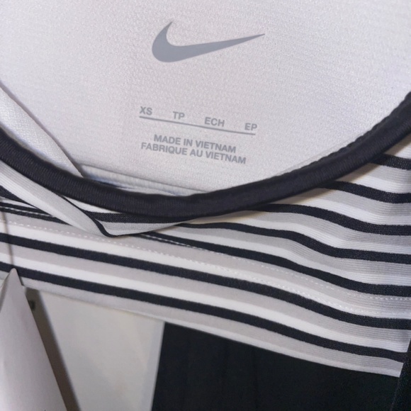 Nike Women's Drape Layered Tankini Swimsuit Top and Bikini 2 Piece Set XS - Picture 6 of 7